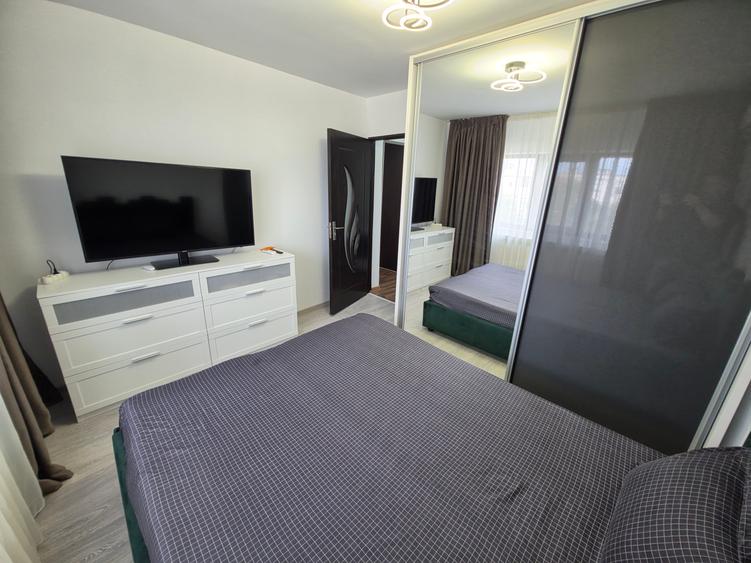 Apartament cu 2 camere decomandat în Faleza Nord