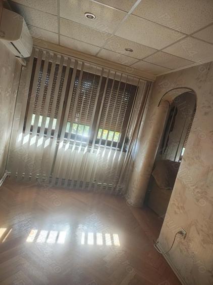 Apartament cu 4 camere semidecomandat în Ultracentral