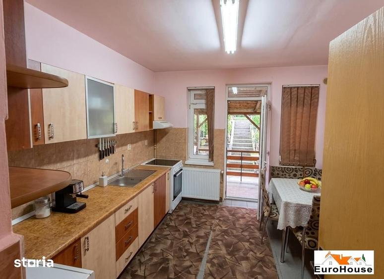 Casă cu 3 camere cu Teren 400 Mp în Cetate
