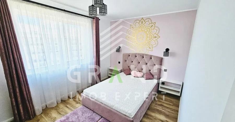 Apartament cu 3 camere semidecomandat, mobilat în Florești