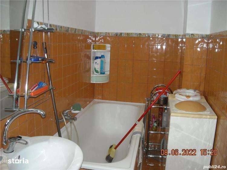 Apartament cu 2 camere decomandat în Sebastian