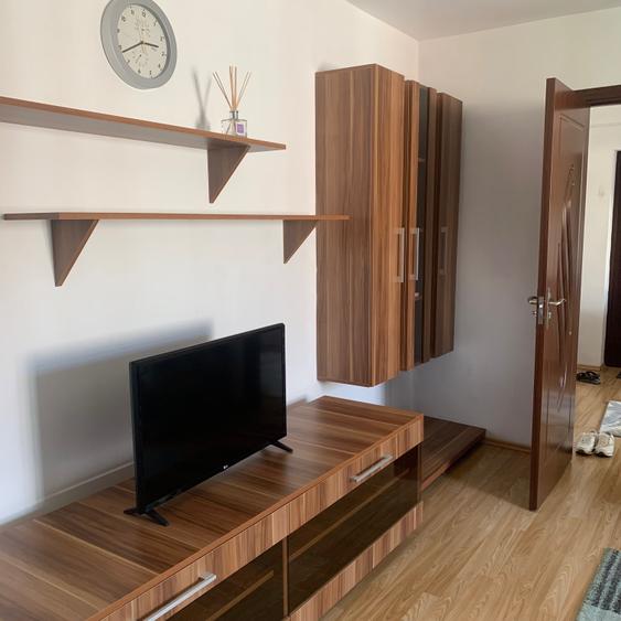 Apartament cu 2 camere semidecomandat în Ultracentral