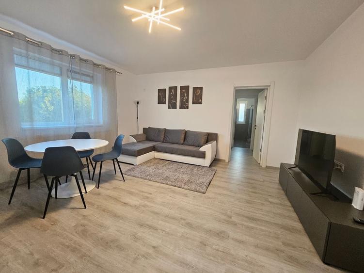 Apartament cu 2 camere decomandat în Ștefănești