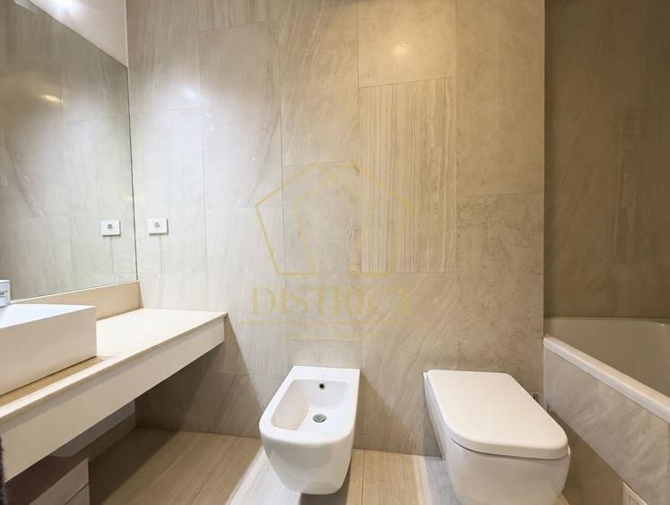 Apartament cu 4 camere decomandat în Bălcescu
