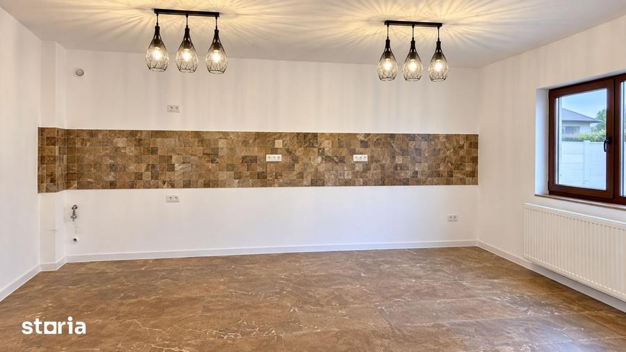 Casă cu 4 camere cu Teren 362 Mp în Central