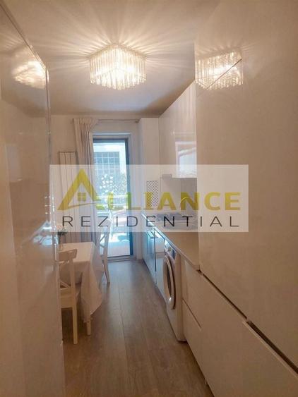 Apartament cu 2 camere decomandat, mobilat în Central