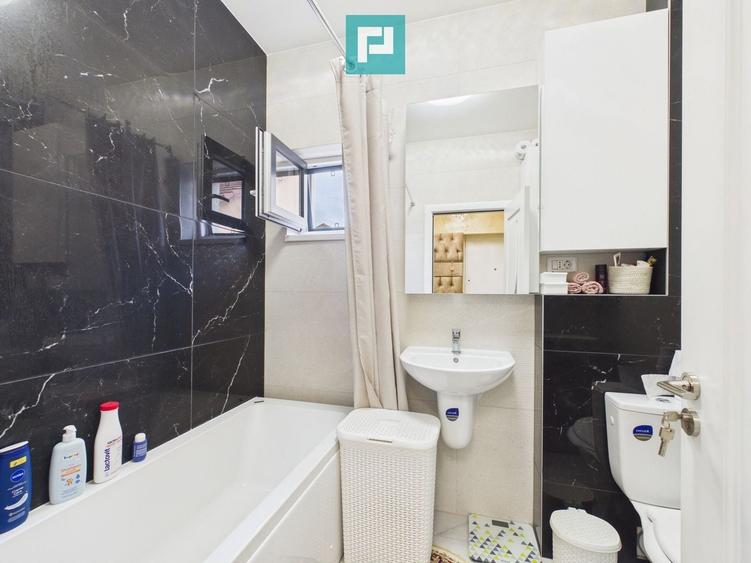 Apartament cu 2 camere decomandat în Confecții