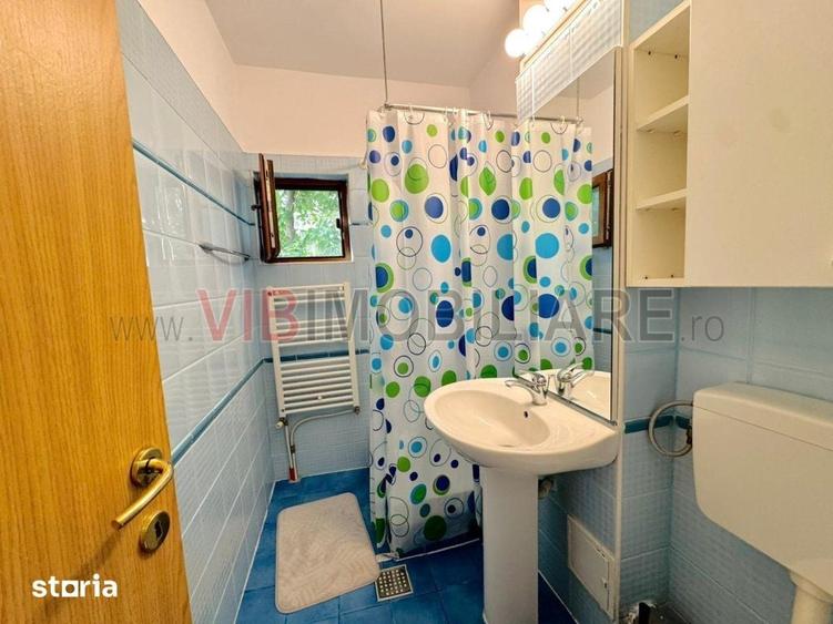 Casă cu 5 camere cu Teren 200 Mp în Central