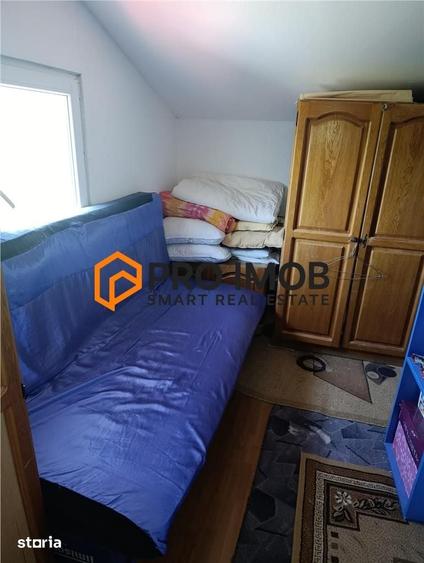 Casă cu 8 camere decomandat cu Teren 2100 Mp în Pârscov