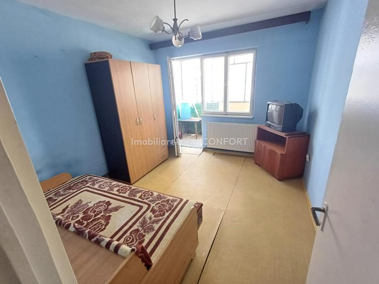 Apartament cu 3 camere circular în Viziru 3