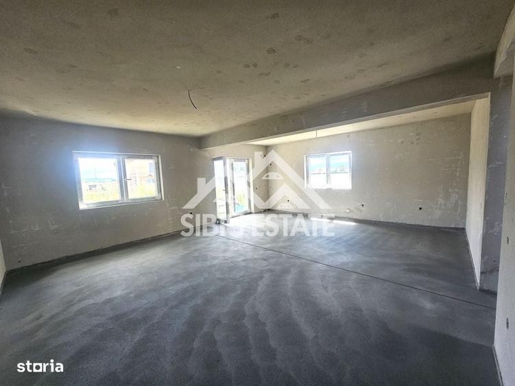 Casa NOUA, teren 486 mp, 5 camere - 5