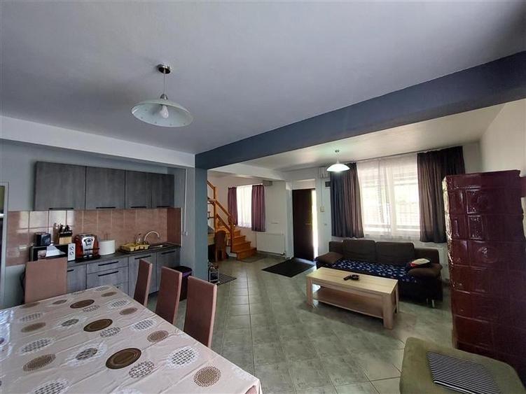 Casă individuală cu 4 camere cu Teren 430 Mp în Remeți
