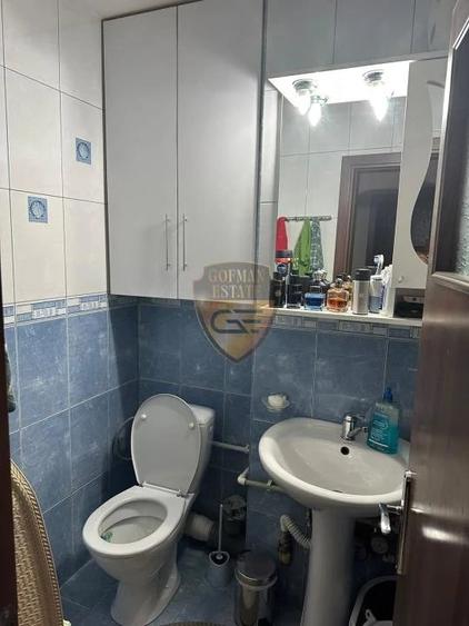 Apartament cu 3 camere decomandat în Anda