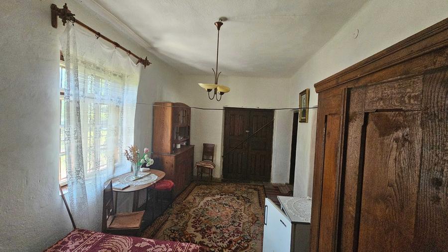 Casă cu 2 camere în Blahnița de Sus