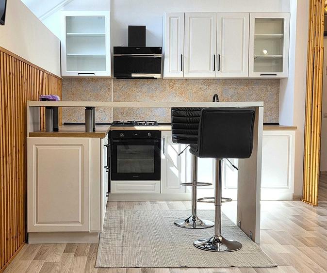 Apartament cu 3 camere decomandat în Gorjului