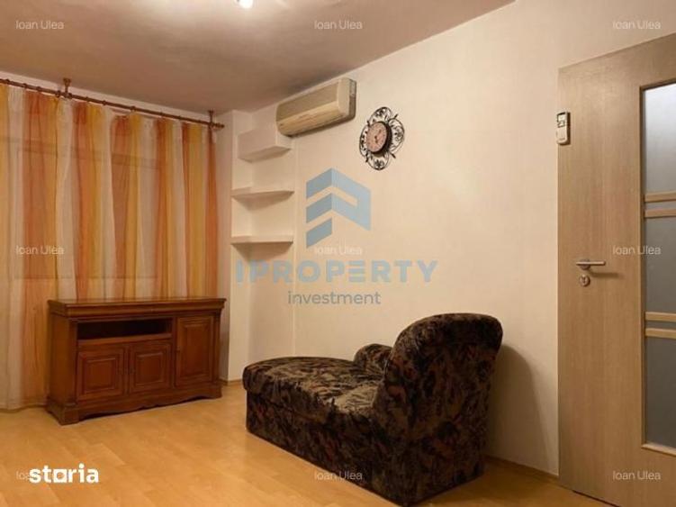 Apartament cu 4 camere, mobilat în Tei