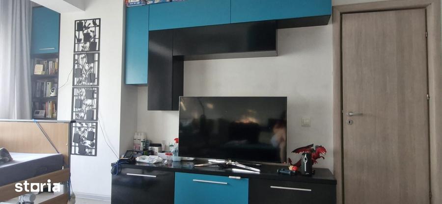 Apartament cu 2 camere în Apărătorii Patriei — fotografia 1