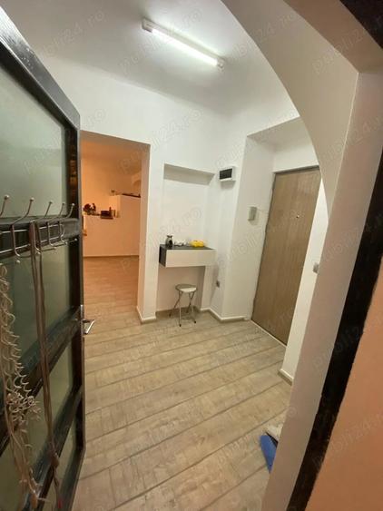 Apartament cu 2 camere decomandat în Centrul Istoric