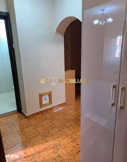 Apartament cu 3 camere, mobilat în Nerva Traian