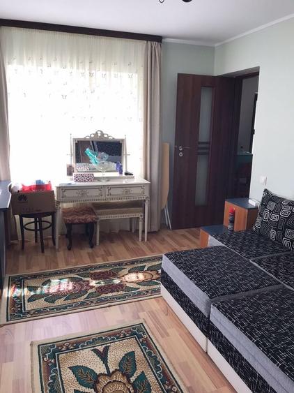 PROPRIETAR Casa la strada principala, teren 1.100 mp, gradina cu pomi fructiferi, Campuri Vrancea. - 13