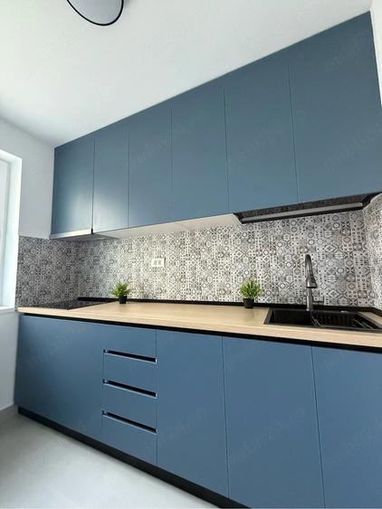 Apartament cu 2 camere semidecomandat în City Park Mall