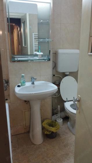Apartament cu 2 camere decomandat în Găvana