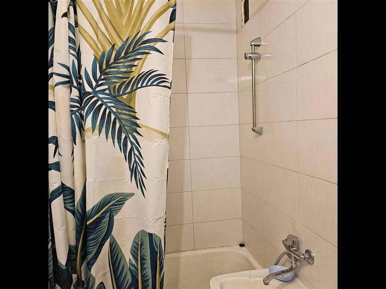 Apartament cu 2 camere semidecomandat în Florilor
