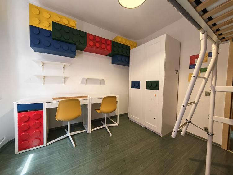 Apartament cu 3 camere semidecomandat în Drumul Taberei
