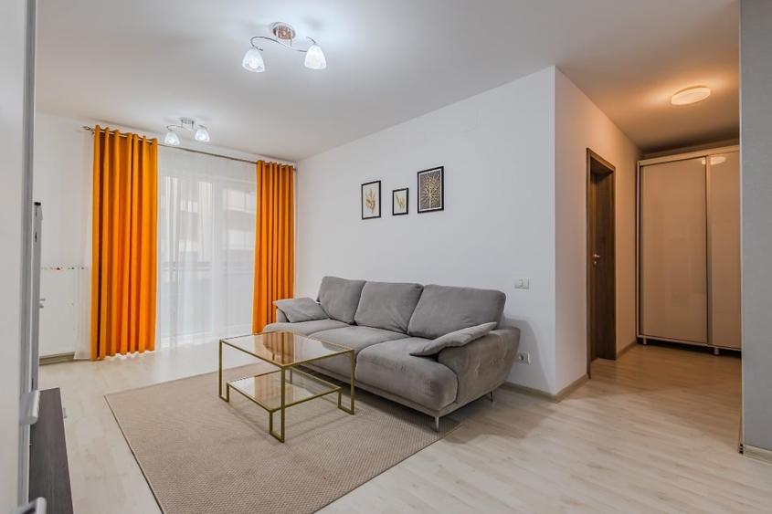 Apartament cu 2 camere semidecomandat, mobilat în Răcădău