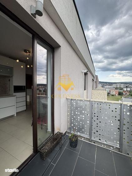 Apartament cu 3 camere în Zorilor