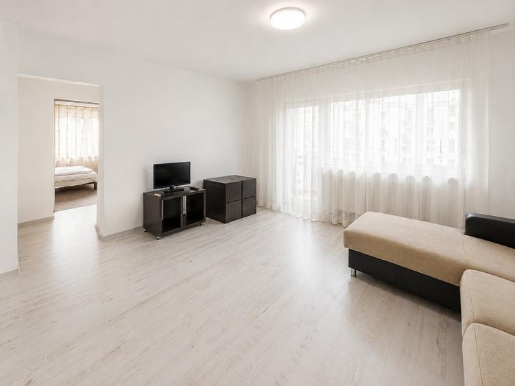 Apartament cu 2 camere semidecomandat, mobilat în Colentina