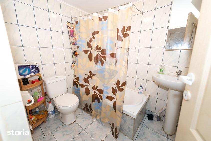 Casă cu 2 camere cu Teren 266 Mp în Giulești