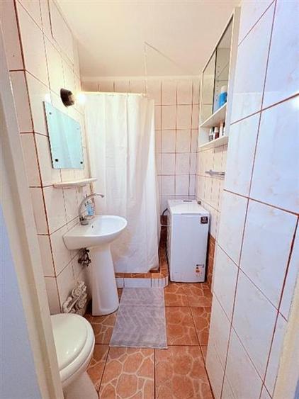 Apartament cu 2 camere decomandat în Dorobanți