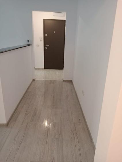 Apartament cu 2 camere semidecomandat în Precista