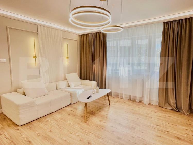 Apartament cu 3 camere semidecomandat, mobilat în Gării