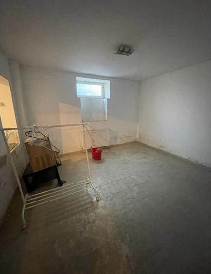 Apartament cu 4 camere în Unirii