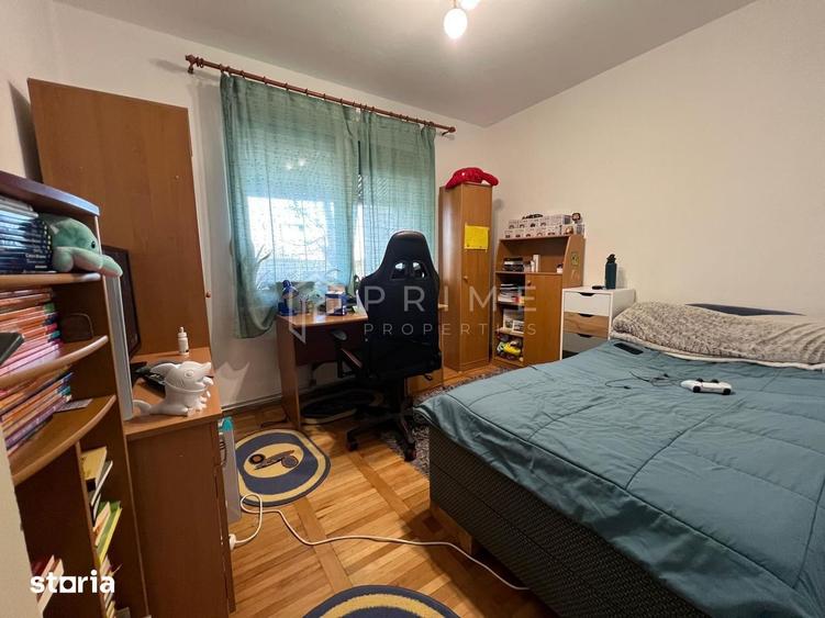 Apartament cu 3 camere decomandat în Sângeorgiu de Mureș
