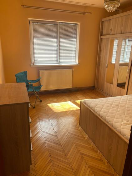 Apartament cu 3 camere mobilat si utilat, zona semicentrala - 2