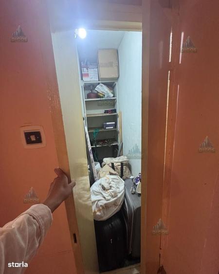 Apartament cu 3 camere în Uiești