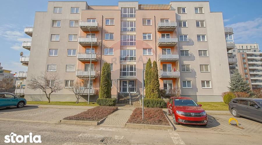 Apartament cu 2 camere decomandat în Bartolomeu