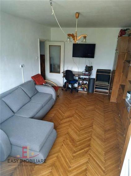 Apartament cu 2 camere decomandat în Tudor
