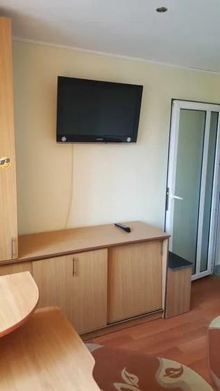 Apartament cu 2 camere semidecomandat, mobilat în Zimbru