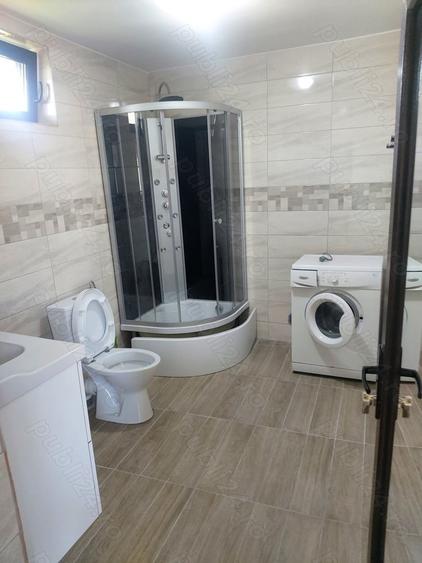 Casă cu 2 camere cu Teren 850 Mp în Central