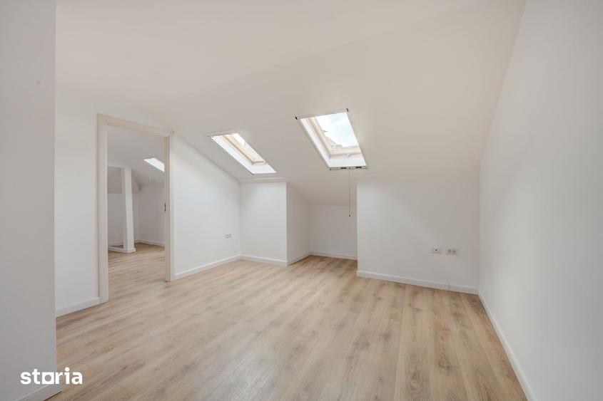 Casă cu 8 camere cu Teren 93 Mp în Centrul Civic