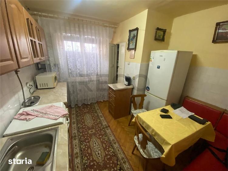 Apartament cu 3 camere în Central