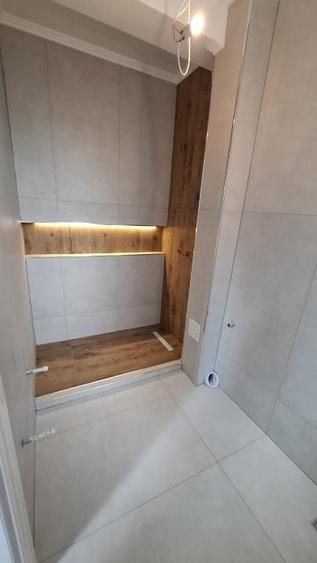 Apartament cu 3 camere decomandat în Kamsas