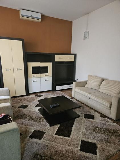Apartament cu 2 camere decomandat în Dumbrăvița
