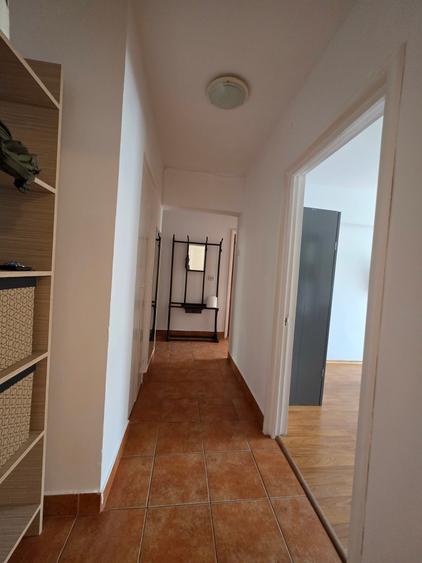 Apartament cu 2 camere decomandat, mobilat în Obor