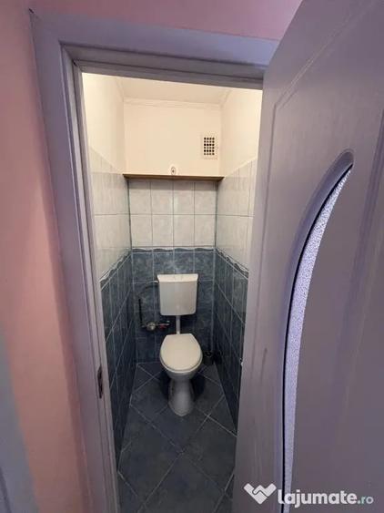 Apartament cu 4 camere decomandat în Dristor