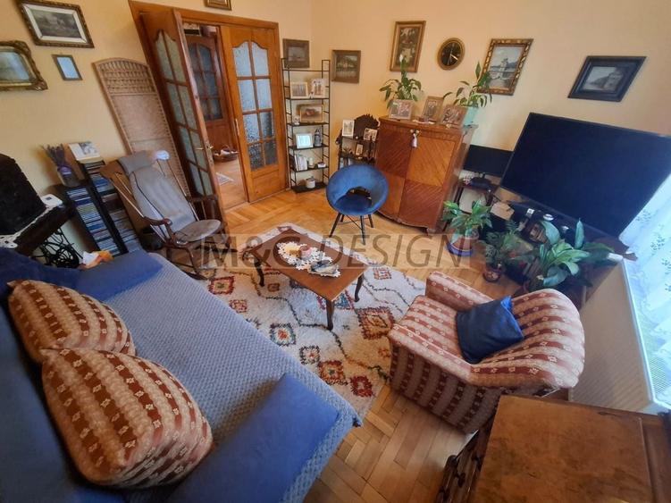 Casă individuală cu 4 camere cu Canalizare în Lipovei